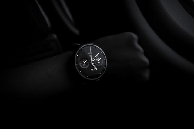 Checking the time at night can increase stress level due to inability to sleep (Pexels)